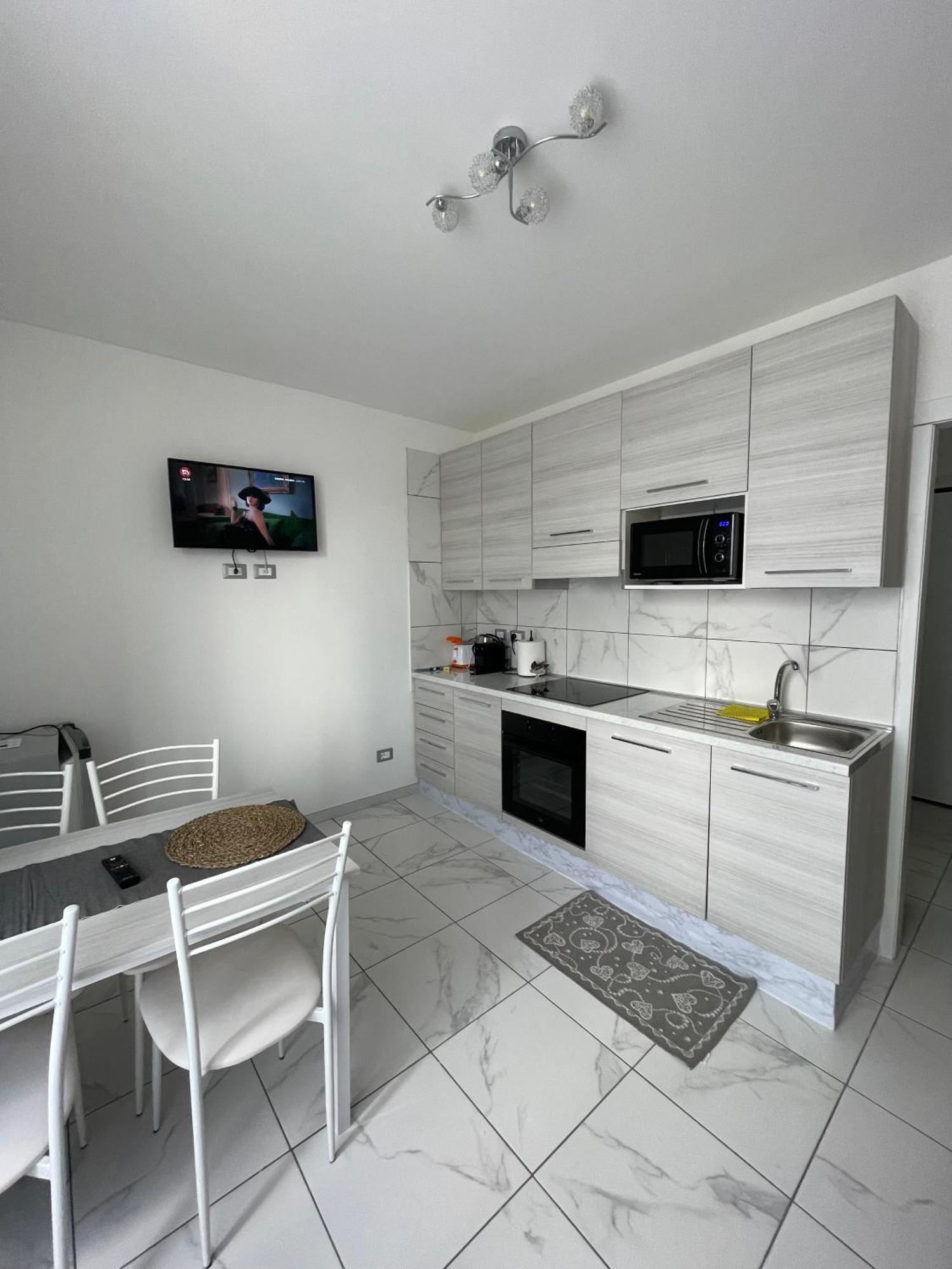 Montenero Suite Milano Eksteriør billede