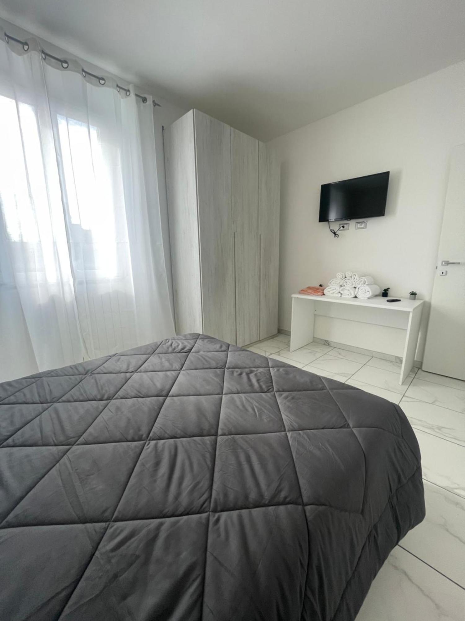 Montenero Suite Milano Eksteriør billede